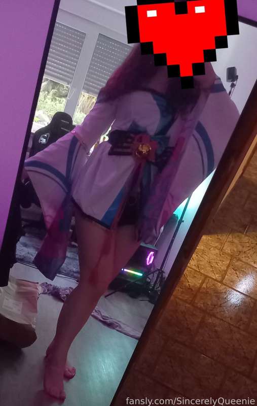 Sincerelyqueenie - Fansly - 19 Sep, 2022 2