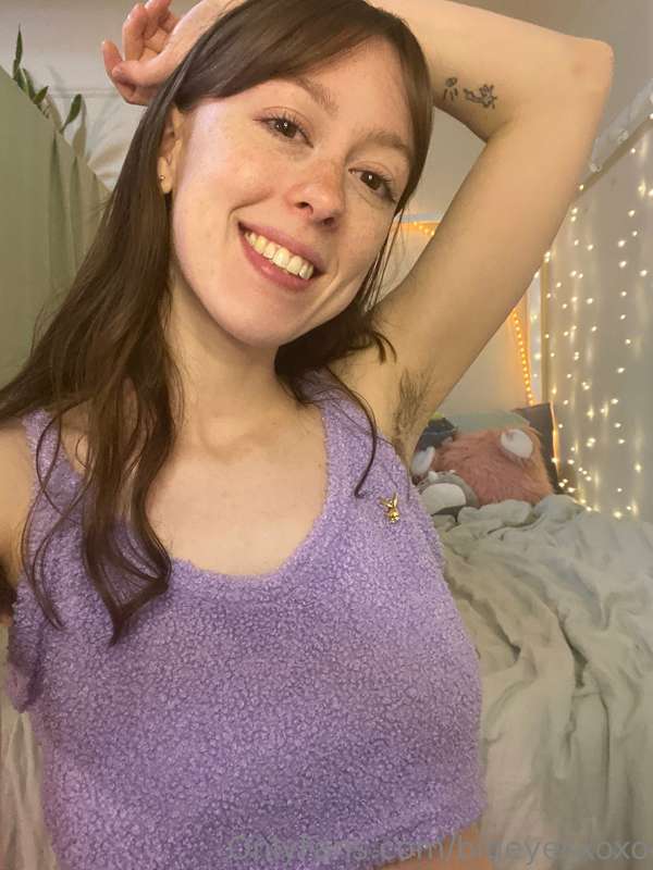 Logging on to cb to test the new laptop!