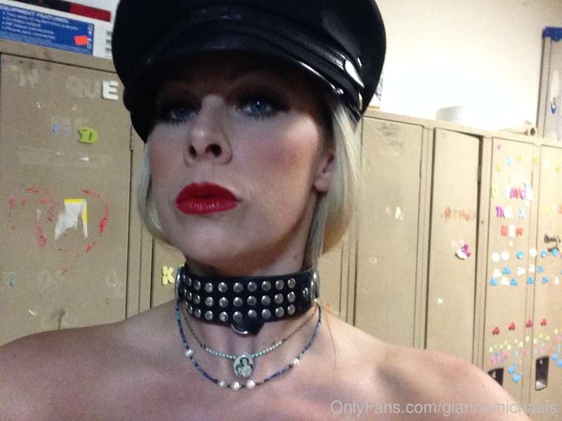 Cop outfit... who the fuck needs to be spanked!!! 5