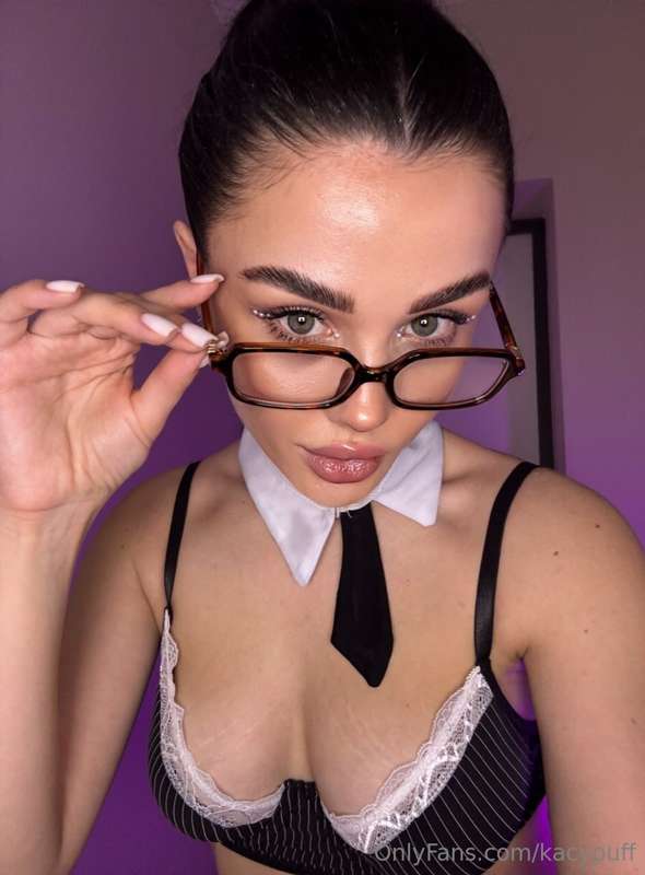 Stunning brunette💦 @tiffany_mur, If heaven were a person, th..