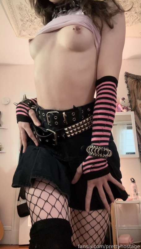 Prettyhostage - Fansly - 23 Jun, 2024 12