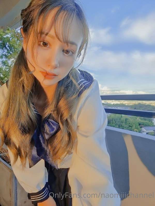 某お嬢様学校の制服で☺️🔞💦
I wore the uniform of a famous girls' school... 34