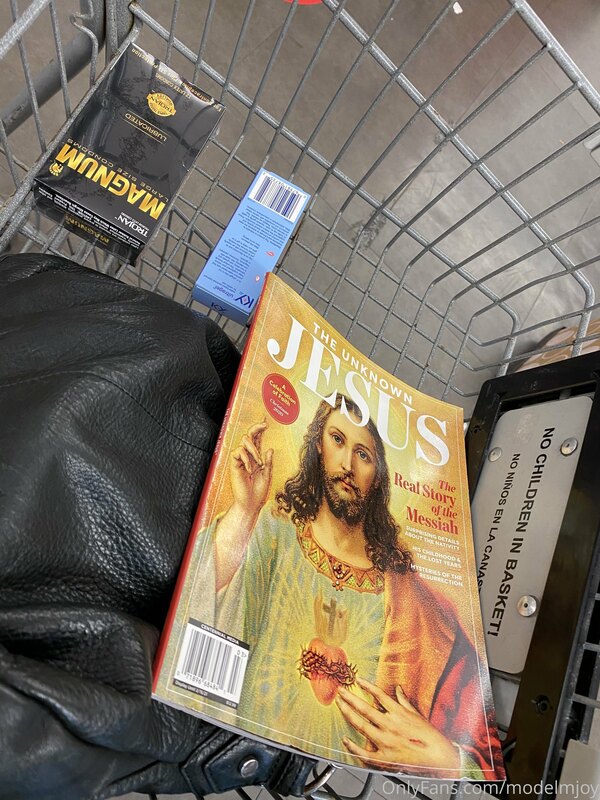 A little shopping trip. Loaded up on some fresh veggies (als.. 4