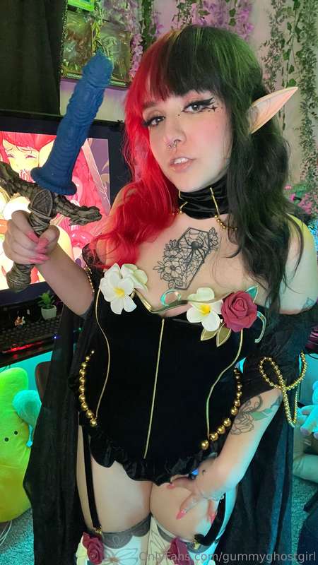 You can call me Gummy the Mimic Slayer 👅 cum on this adventu.. 11