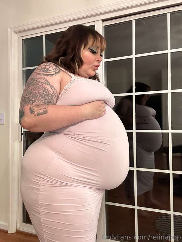 300 we fucking did it!! Free weigh in for everyone tonight 💗.. 4