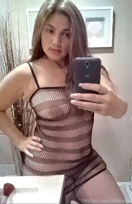 Should my mama take this off? 🤷🏻‍♀️💕