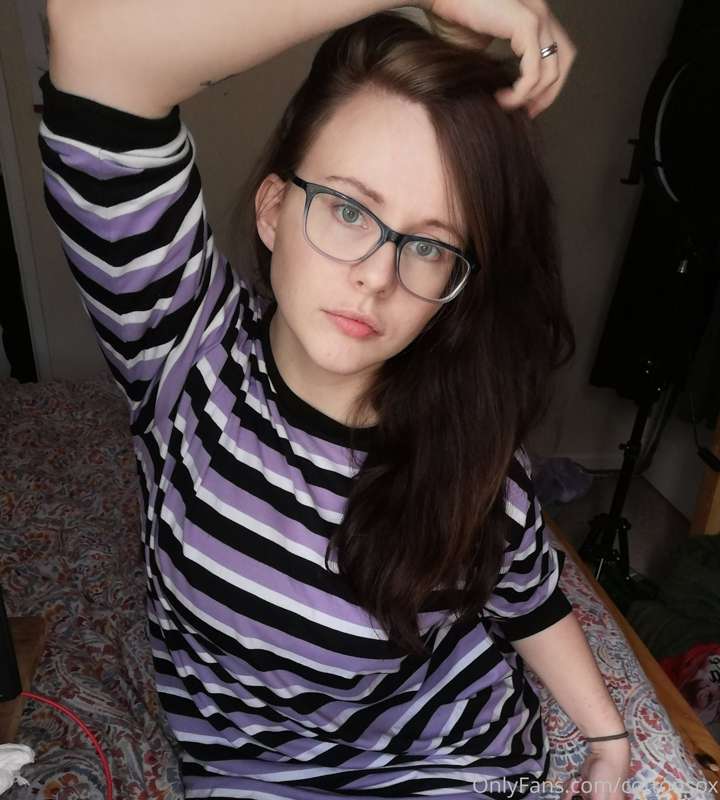 Just a selfie set to finish the night. Love you all ❤️😙