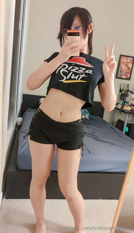 Some Pizza Hut Girl while I'm working on my newest set, it's.. 30