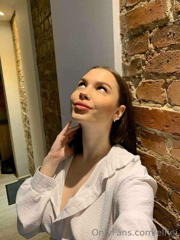 Sometimes girls think things that boys can't even imagine🤭. ..