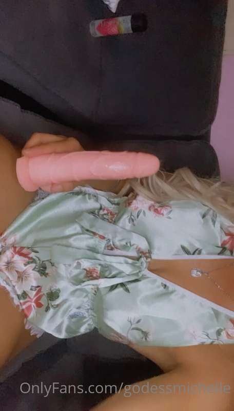Ni 𝘀𝗶𝗾𝘂𝗶𝗲𝗿𝗮𝘀 te imaginas lo que me 𝗮𝗽𝗲𝘁𝗲𝗰𝗲 hacerte esta noch.. 12