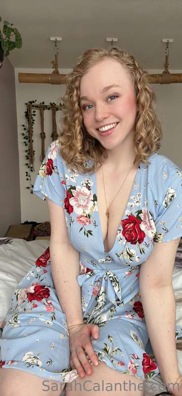 Summer dresses with easy access are the best 😍