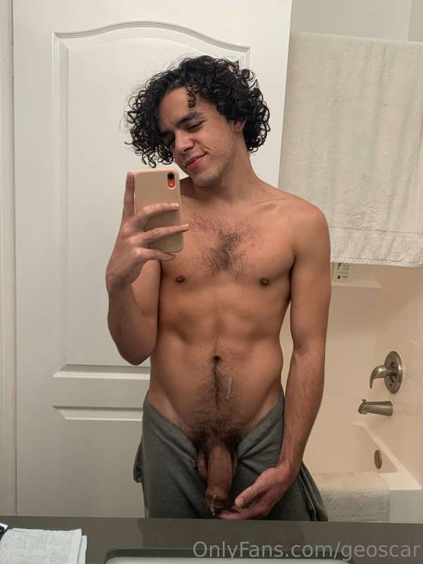 Got my phone stolen again :// but I’m back now! Excited to m..