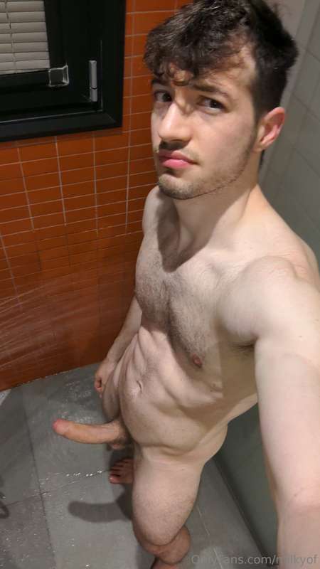 Horny shower pics #1 4