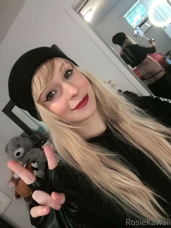 Sk8r girl fit x 7/11 x 40 pics per post x <3 39