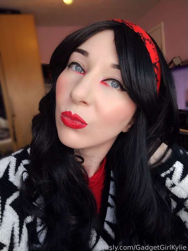 Gadgetgirlkylie - Fansly - 20 Dec, 2023