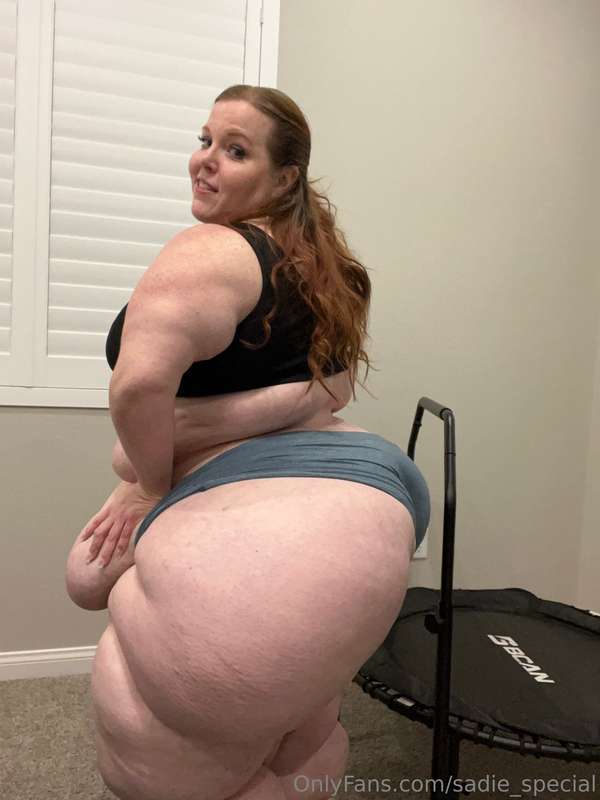Some cute pics before my extreme belly jiggle on the mini tr.. 12