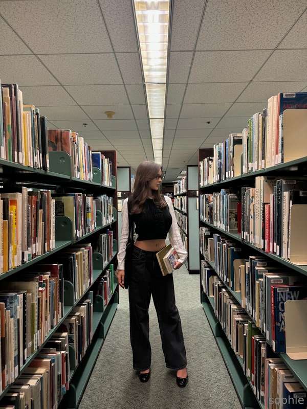 swipe to the end for a surprise 🙈 8