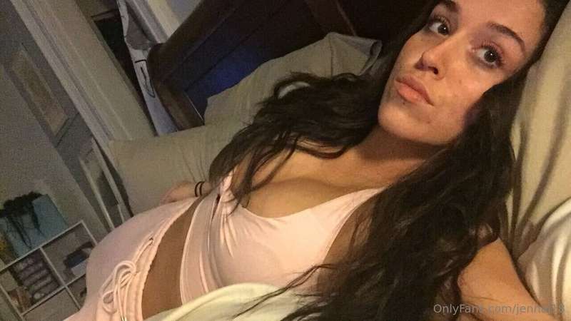 Jennaj18 - Onlyfans - 28 Oct, 2024