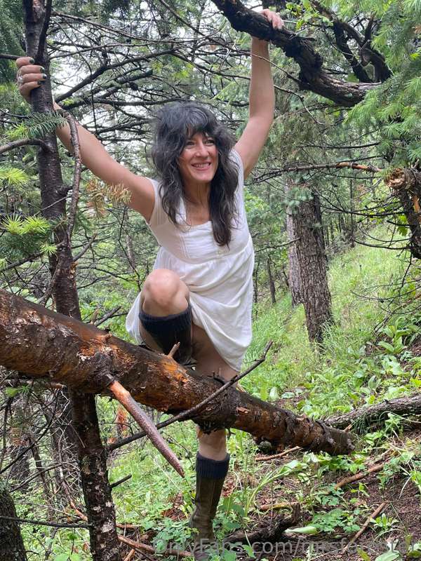 Sneak a peak of me playing in the woods and cum check out mo..