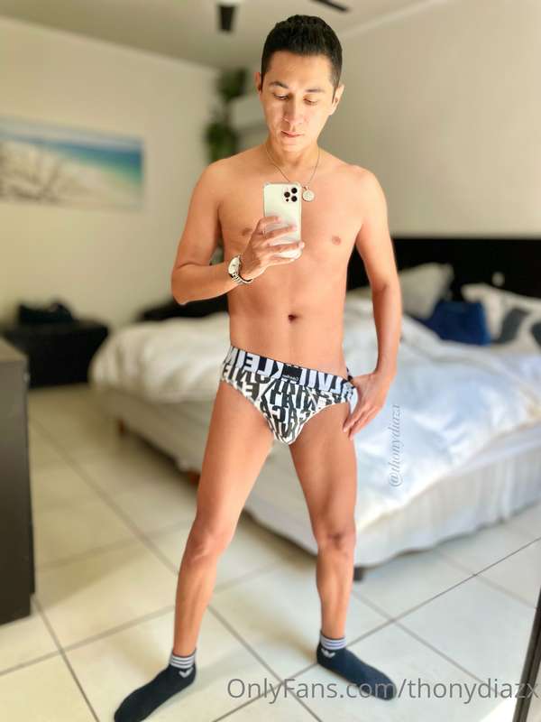 Unlock for the no-briefs version 🍆 1