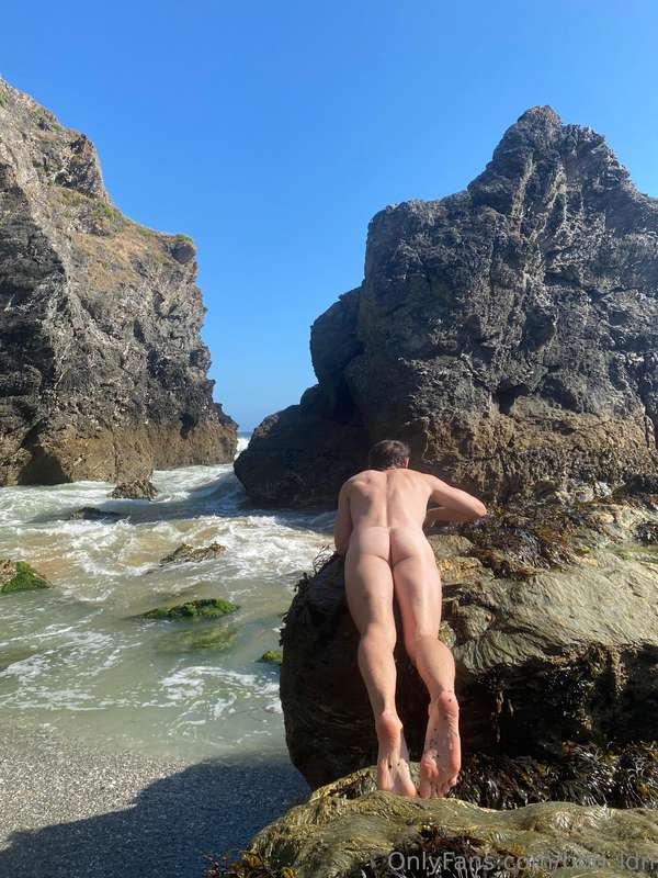 Finally naked at the beach! Part 4 of my holidays pics is he.. 13