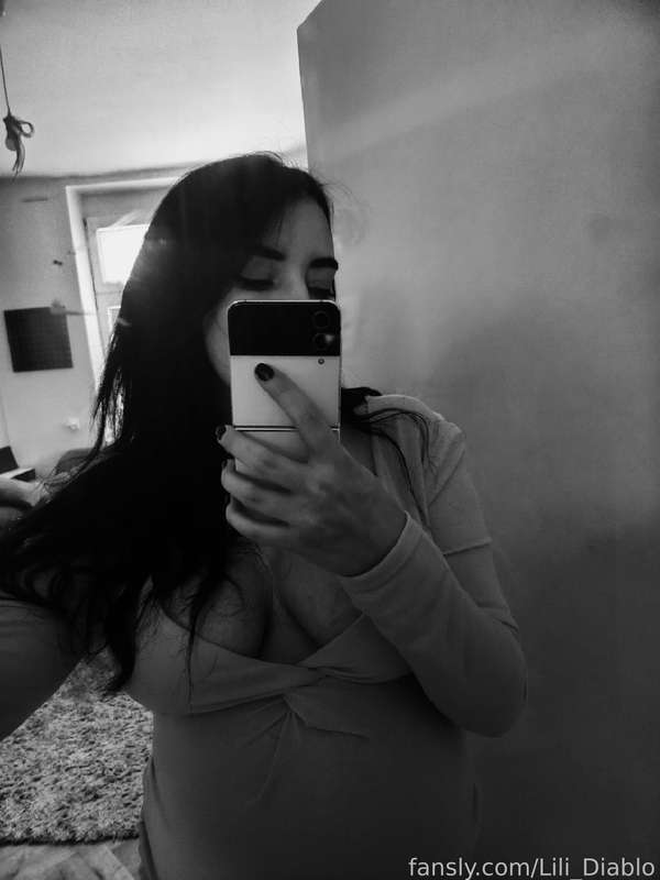 Lili_Diablo - Fansly - 15 Mar, 2025