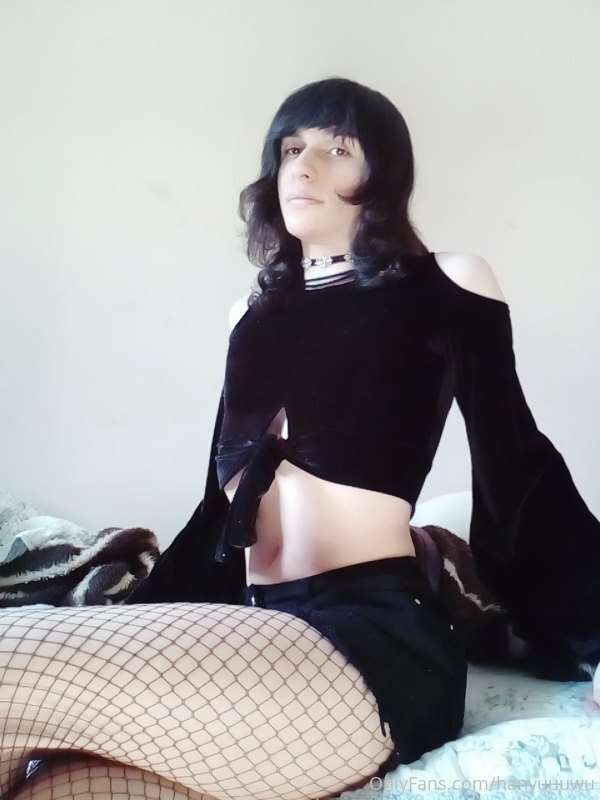 i did a mess >.