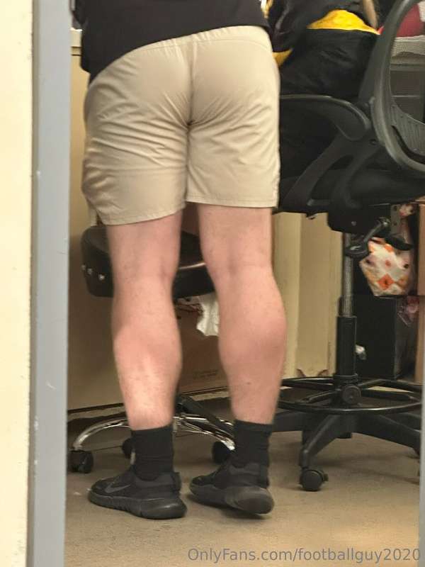 Who likes BIG beefy muscular soldiers??? 22