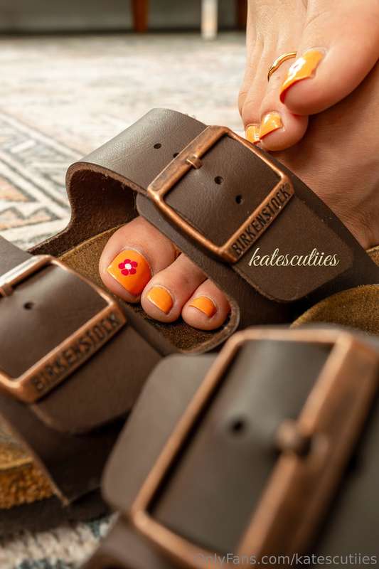 For my Birkenstock fans.. enjoy these close ups😉 1