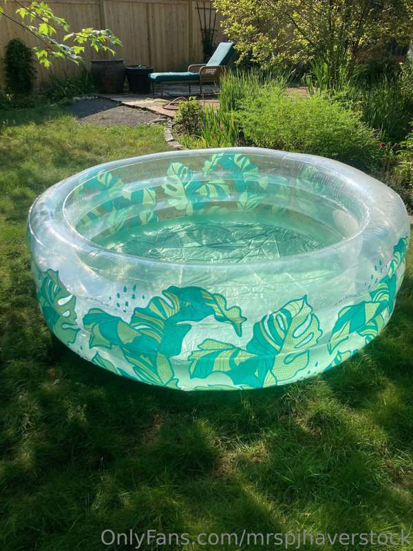 The pool is filling!  💦💦💦