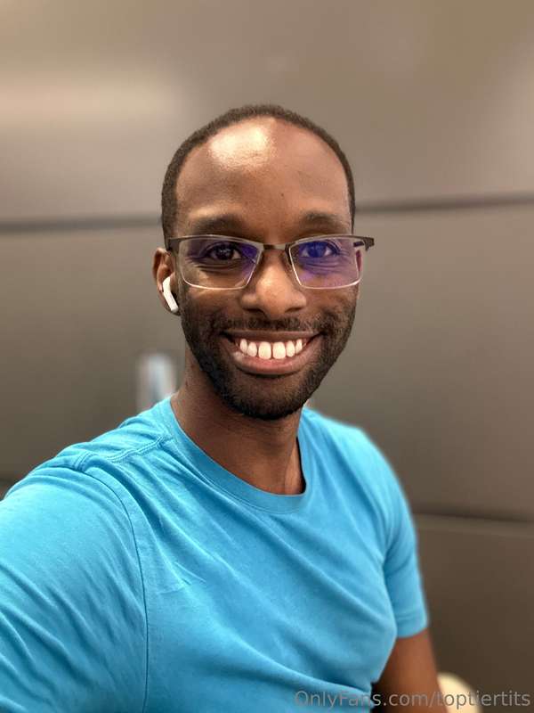 I’m about to board a flight to London! I’ll be there for a w..
