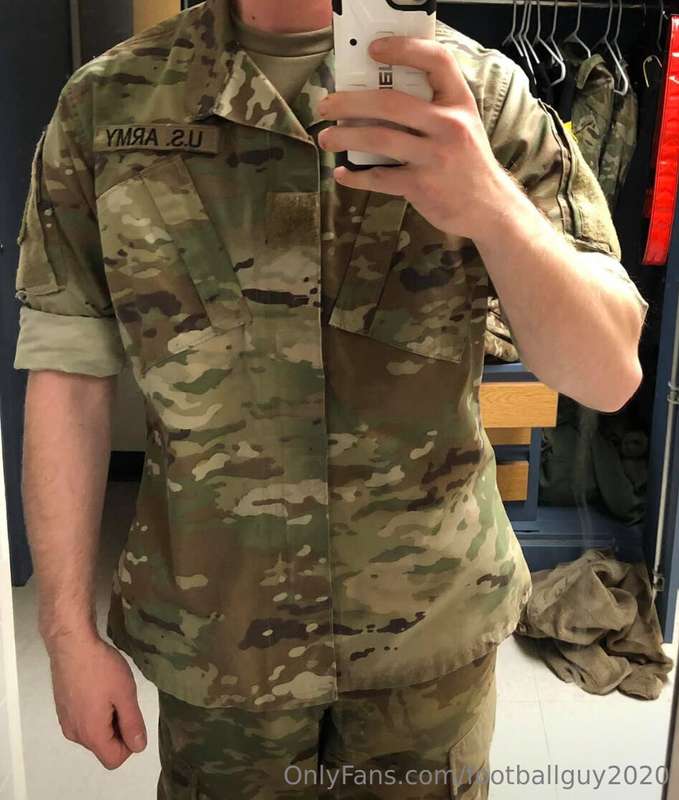 Me jerking and even more fun pics! 28