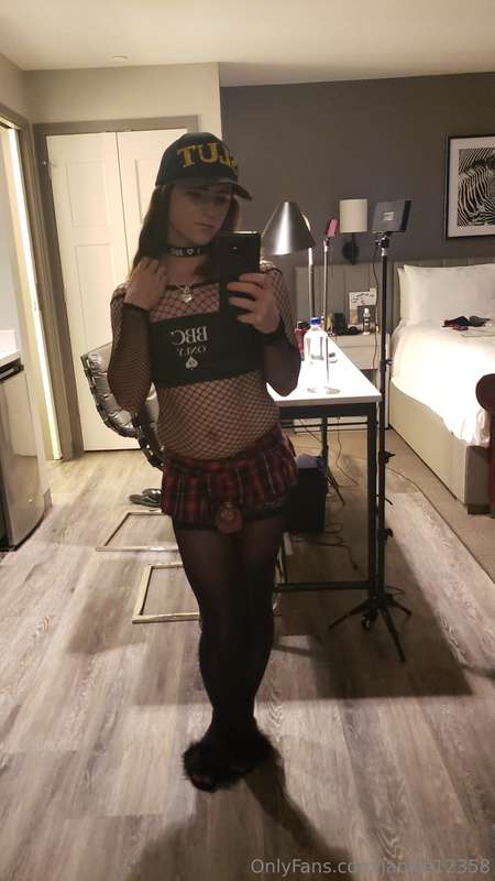 Heyyy guyyys 🤗 More money shots being posted this weekend! H..