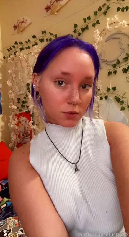Lotusjayne - Fansly - 08 Feb, 2023 2