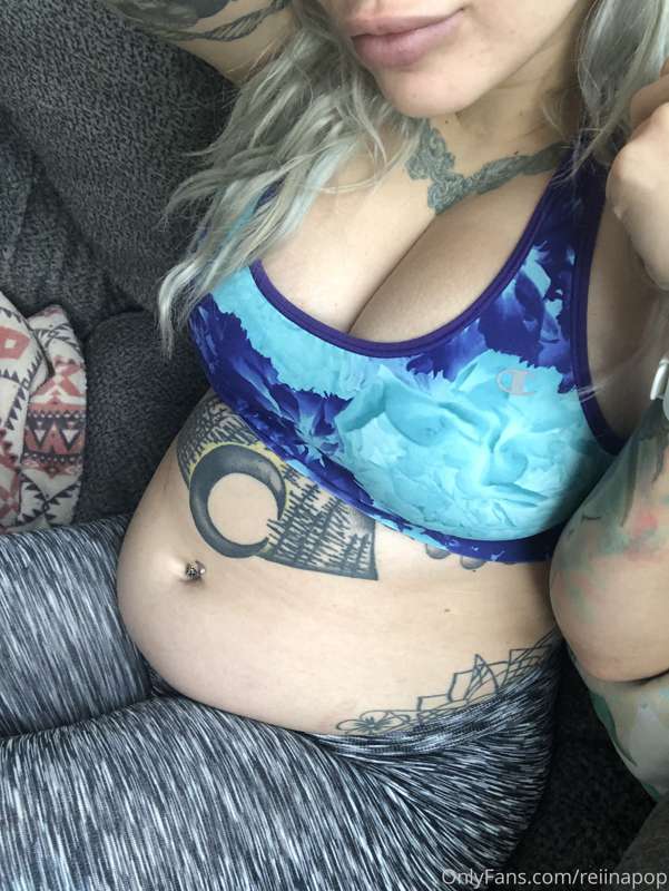 You’re watching me grow ;D my “before” belly looks bigger th.. 6