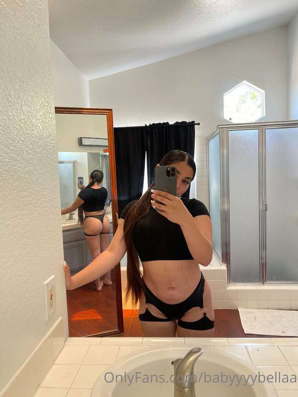 tell me a secret and I'll tell u one too 🤫