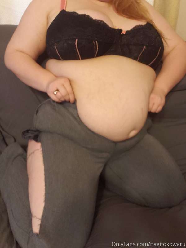 Yes... I really ripped these pants.

Full video on my Curvag..
