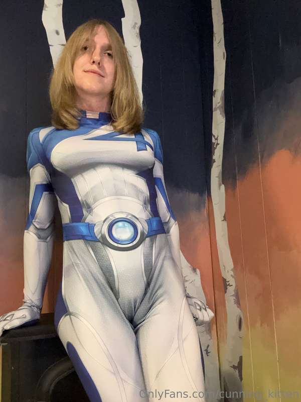 Got my invisible women Onesie cosplay (marvel fantastic 4) 🤩.. 14