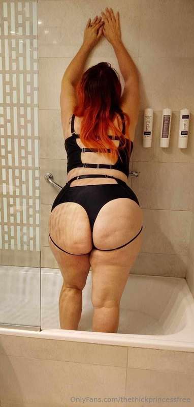 FREE SUBSCRIPTION 🔥Chubby queen 👑 🔥 @nyxnoir 🔥I’m your fanta..