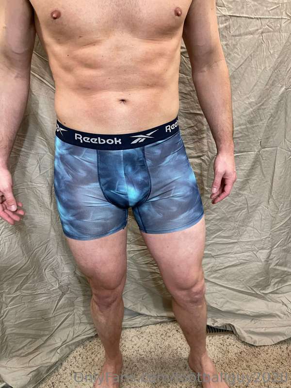 Hot and sexy muscular soldier! 1