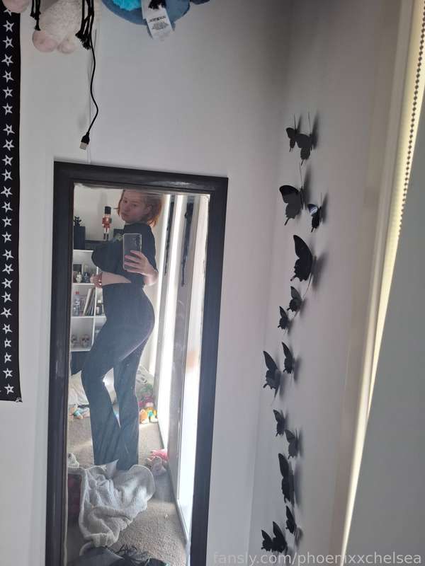 Phoenixxxchelsea - Fansly - 03 Mar, 2025