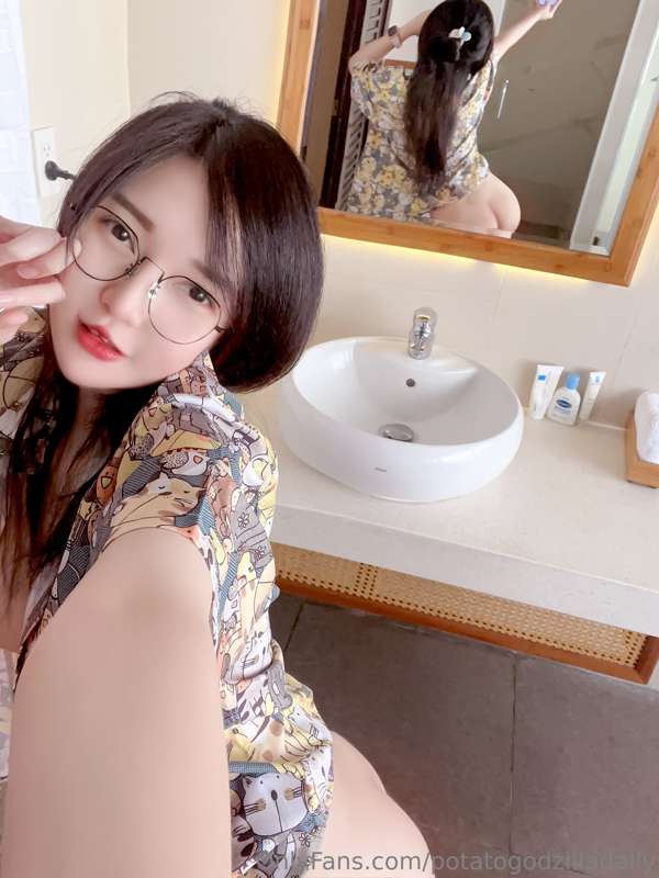 I'm in the process of treating myself to a trip 🥰🥰🥰
I wish I.. 2