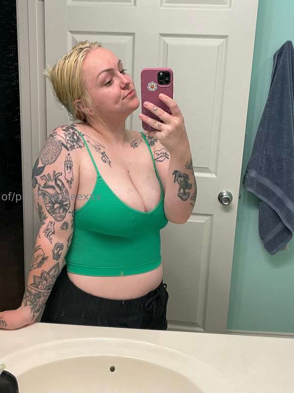 My tits escaped 🤭😉