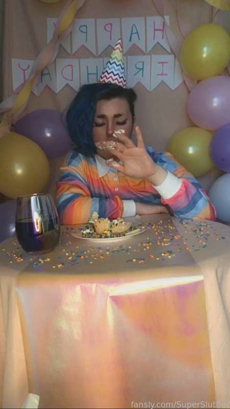 Superslutboi - Fansly - 07 Jun, 2022 11