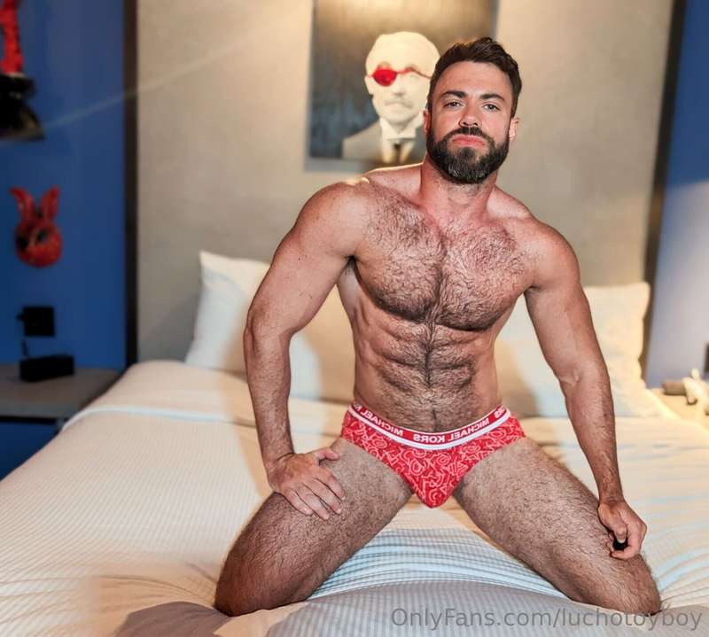 ## @brunowolfx From the first models of the onlyfans website.. 5