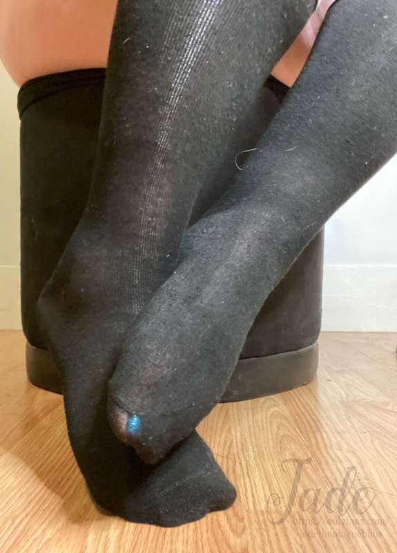 You know what to do if you want to see a lot more of my sexy..
