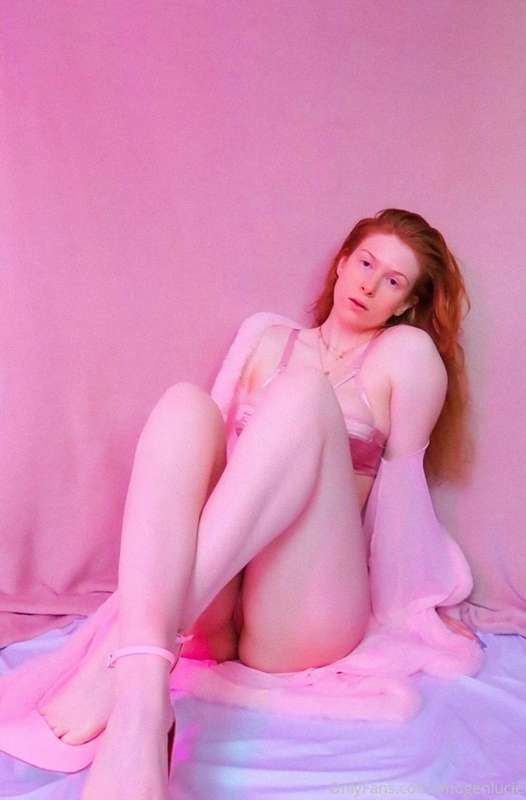Pink everything😍🎀🌸 1