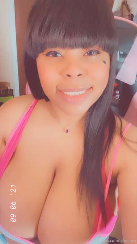 Happy Friday Senpai’s 💞✨🥰
I hope you all have a Good Friday ..