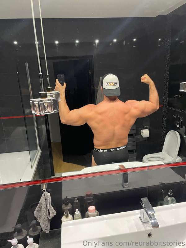 Morning shape checkup, summer is here and we’re late 😅. 3