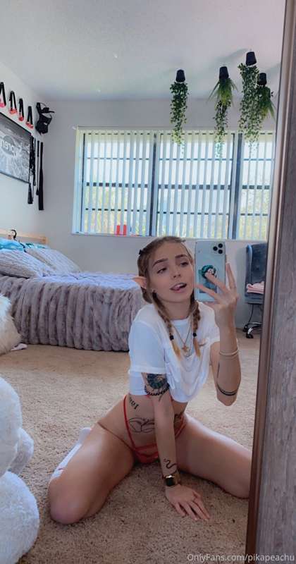 More elfie pics ✨ 3